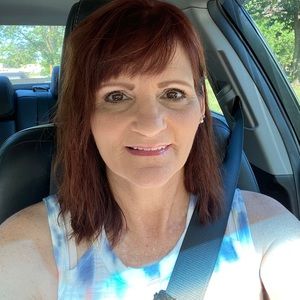 Meet your Posher, Linda